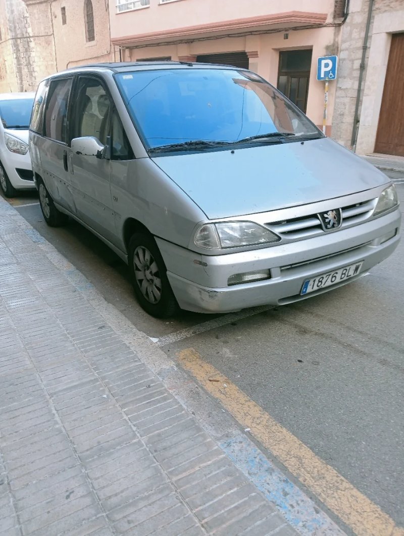 Peugeot 806 2001 - foto 1