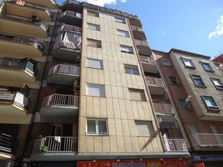 Piso en venta en Príncep de Viana - Clot -Xalets Humbert Torres en Lleida