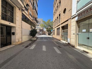 Local comercial en alquiler en Centro en Huelva