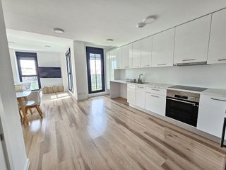 Piso en alquiler en Velilla de San Antonio