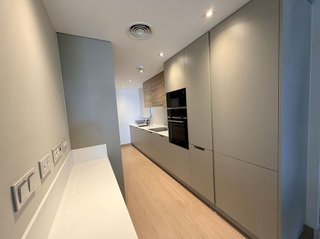 Piso en alquiler en Nueva Andalucía centro en Marbella