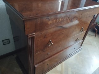 Mueble antiguo de madera. GRAN OFERTA.