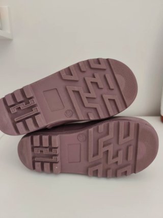 Botas de agua moradas
