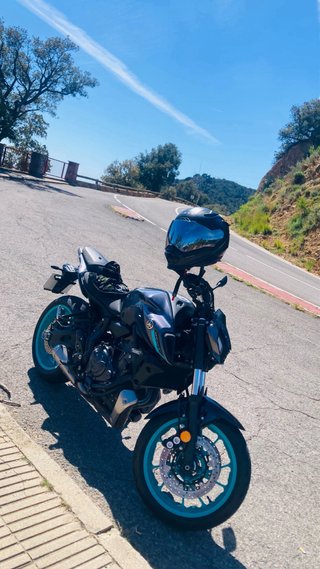 Yamaha MT-07  Limitada para A2 Cambio por Golf  7