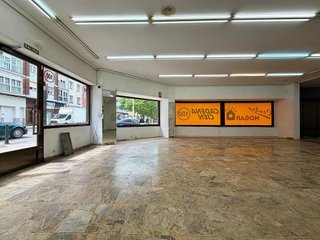 Local comercial en alquiler en Cuatro Caminos en Santander