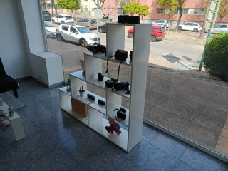 Estantería blanca de madera