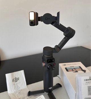 DJI Osmo Mobile 7P Gimbal
