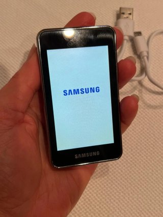 Lettore MP4 Samsung R2 Touch Screen