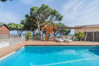 Chalet en alquiler en Premià de Dalt