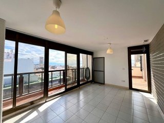 Ático en alquiler en Ensanche - Diputación en Alicante