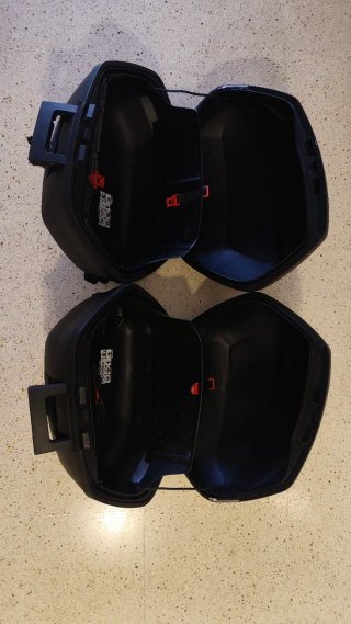 Maletas SHAD SH36 + Herrajes 3P Honda CB650