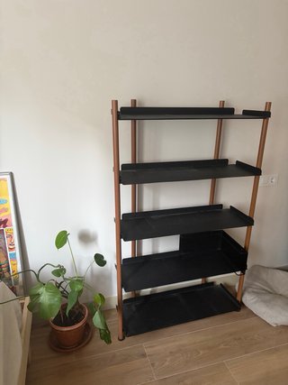 Estantería Kave Home Madera y Metal Negra
