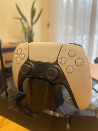 PS5 Digital 825GB Sony + Soporte vertical