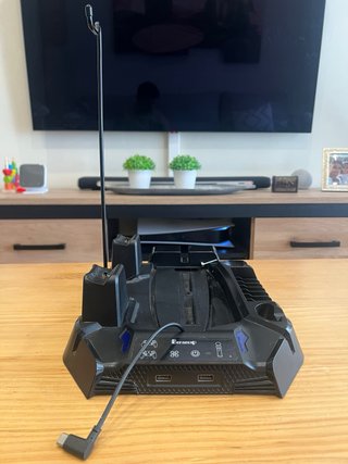 PS5 Digital 825GB Sony + Soporte vertical