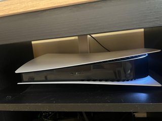 PS5 Digital 825GB Sony + Soporte vertical