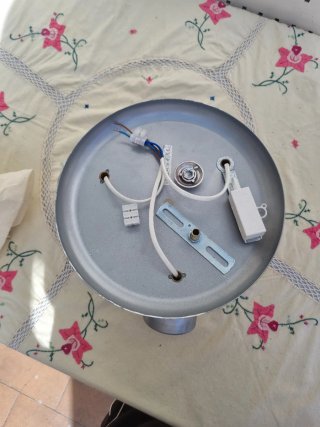Lámpara de techo gris