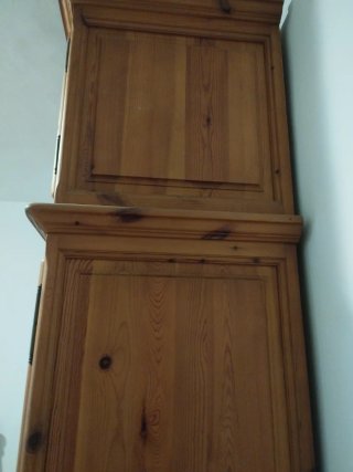 Armario de pino 3 puertas