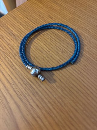 Pulsera Pandora Cuero Trenzado Azul y Plata