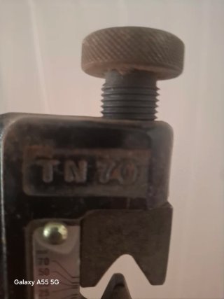 Herramienta TN 70 para conectores eléctricos