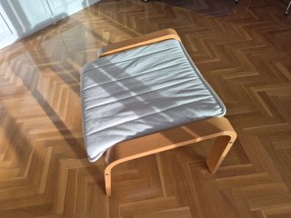 Sillón POÄNG Ikea Madera Blanco con reposapies
