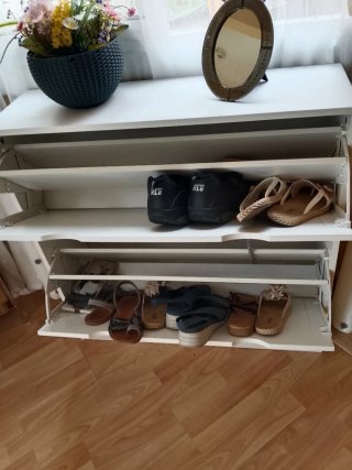 Zapatero blanco de madera