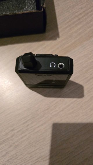 Sistema Monitoreo In-Ear Inalámbrico Debra UHF