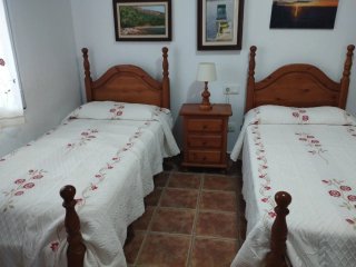 2 Camas de Madera de Pino