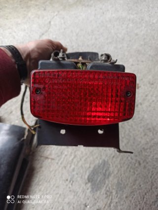 Guardabarros y piloto trasero Honda MTX