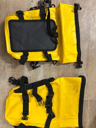 Bolsas Laterales Defensas Moto Amarillas