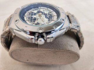 Orologio uomo  con quadrante terra
