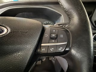 FORD TRANSIT CUSTOM 2.0 TDCI Ambiente Combi 9Plz.