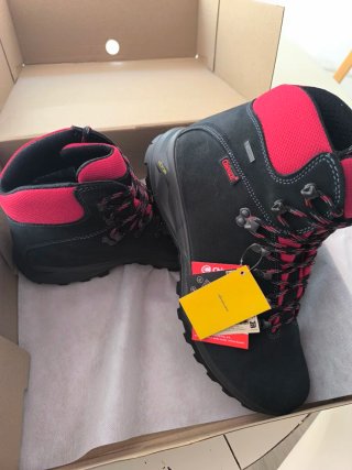 Botas Chiruca Hombre grises y Rojas