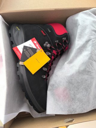 Botas Chiruca Hombre grises y Rojas