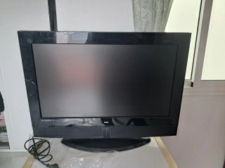 TV LCD OKI 26 Negra