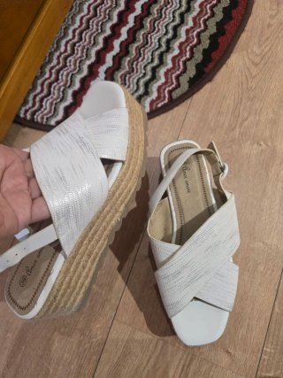 Sandalias plataforma blancas Talla 39