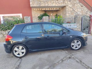 Toyota Auris 2009