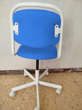 Silla giratoria de escritorio infantil azul