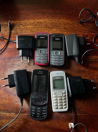 Telefoni vintage Nokia 1110,1208,1208,3600 slide