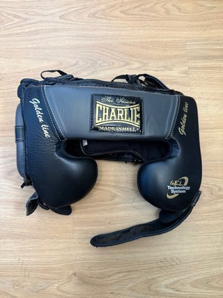 Casco Boxeo Charlie Golden Line
