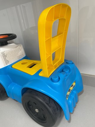 Camión correpasillos policía infantil