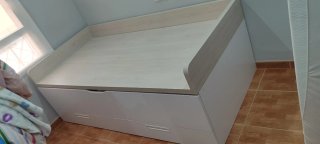 Cama juvenil con cajones