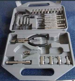 Caja de herramientas multiusos