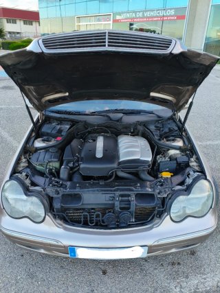 Mercedes-Benz Clase C 2003