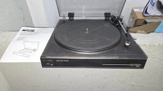Giradiscos Silver Belt Drive Turntable