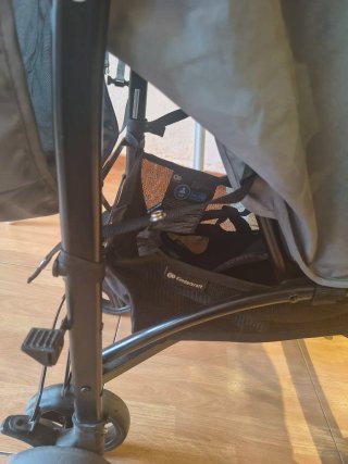 Silla de paseo Kinderkraft gris