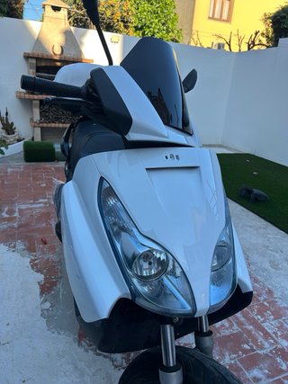 Piaggio X7 Evo 300 Blanca