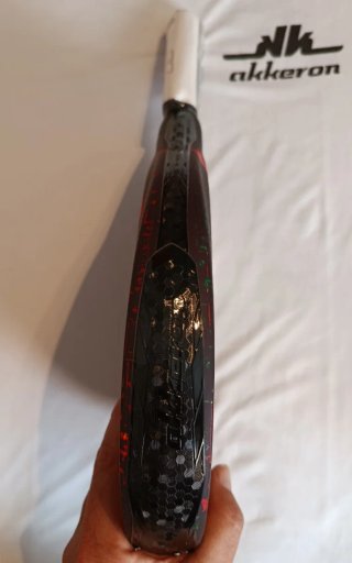 PALA DE PADEL AKKERON NEXUS CLASSIC A25.