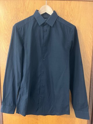 Camisa Negra KIABI Talla XS