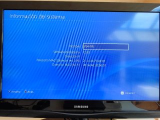 PS4 Slim 12.00 con 2 mandos
