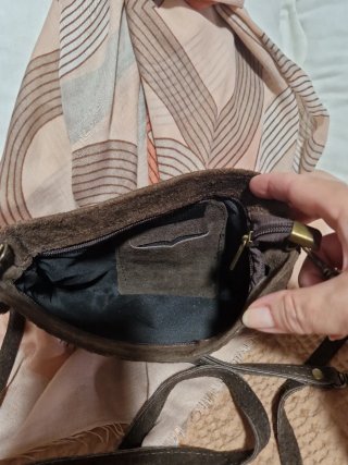 Bolso piel marrón efecto cocodrilo
